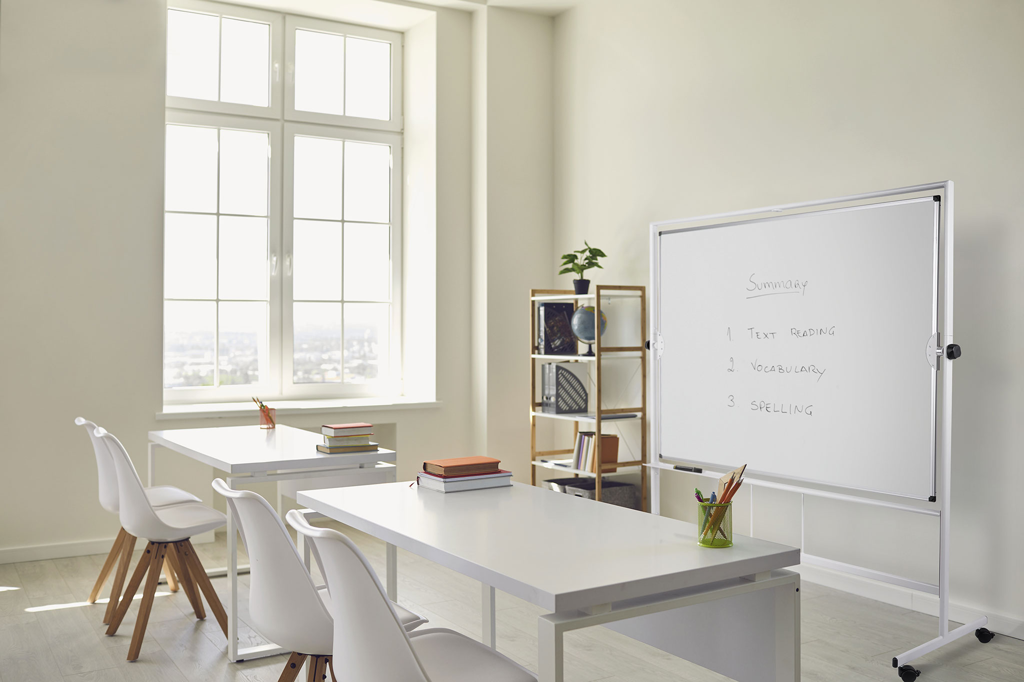 Revolving Mobile Board